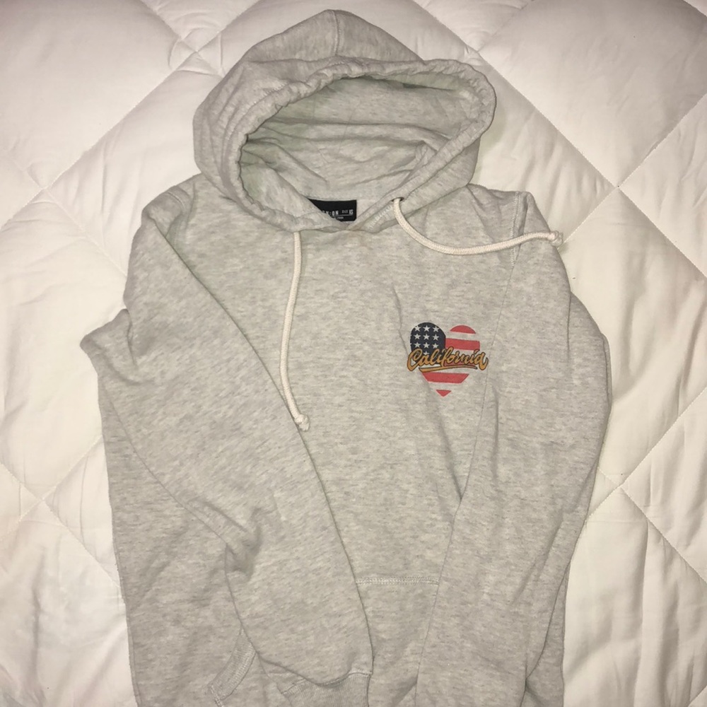 “California” Hoodie